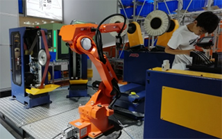 单个铸钢手柄打磨抛光工作站